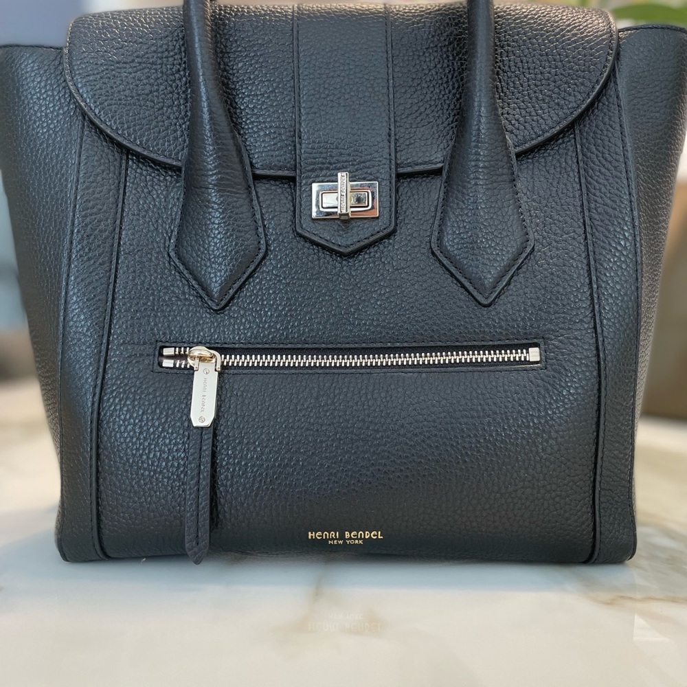 Vintage Henri Bendel Black Backpack! Never used without tags